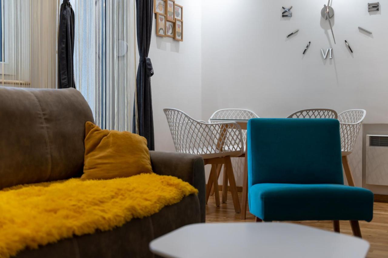 Apartman Viktor & Matej ズラティボール エクステリア 写真